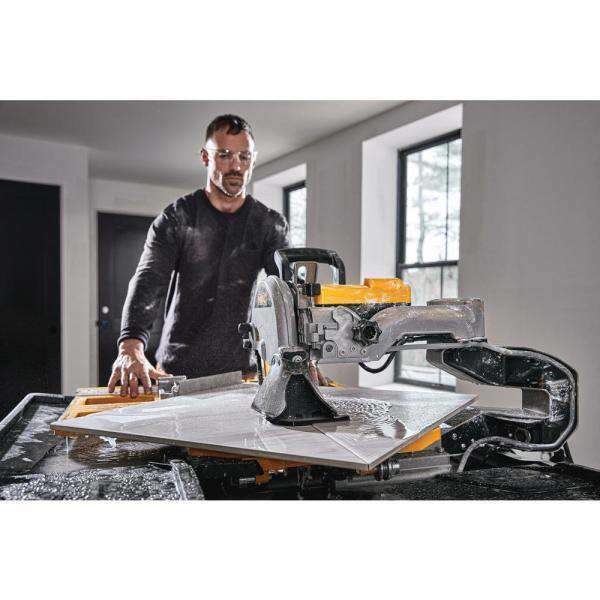 Dewalt D36000 Seramik Kesme Makinesi 1600W 250mm