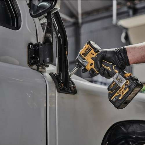 Dewalt DCF850N Aküsüz Darbeli Vidalama 18 V