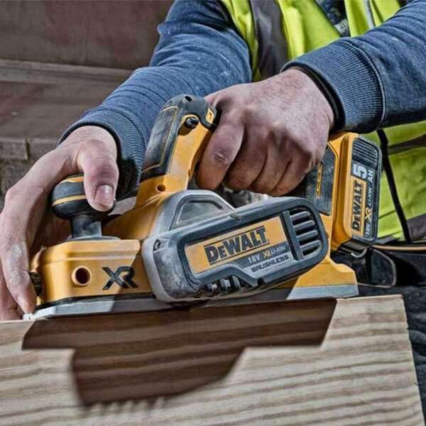 Dewalt DCP580NT Aküsüz Planya 18V