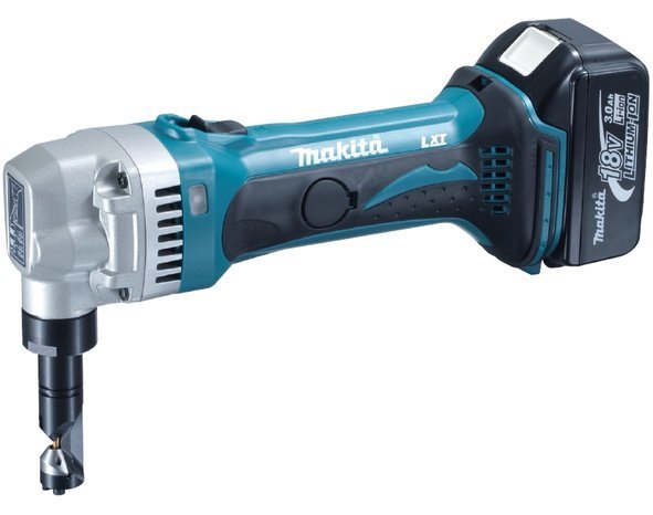 Makita DJN161RFJ Akülü Sac Kesme Makinesi 18V  3.0 Ah